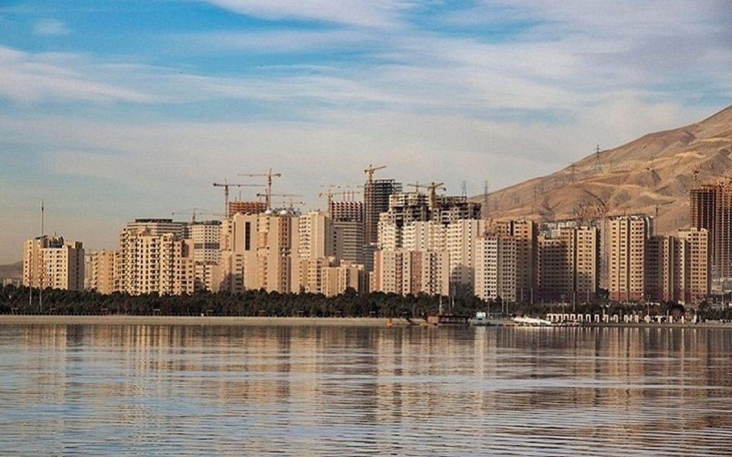 قیمت آپارتمان در دریاچه چیتگر