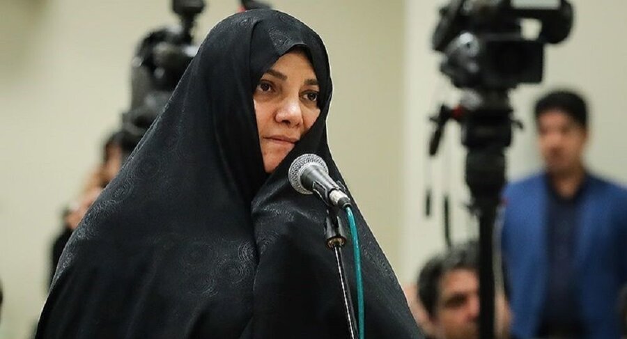 شبنم نعمت زاده در زندان
