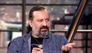 خانه دار شدن مهراب قاسم خانی