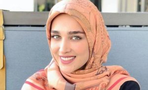 آناشید حسینی و پسرش