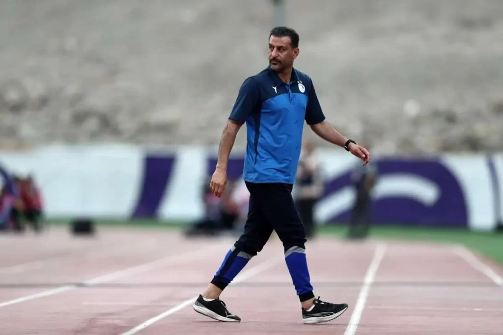 مربی استقلال