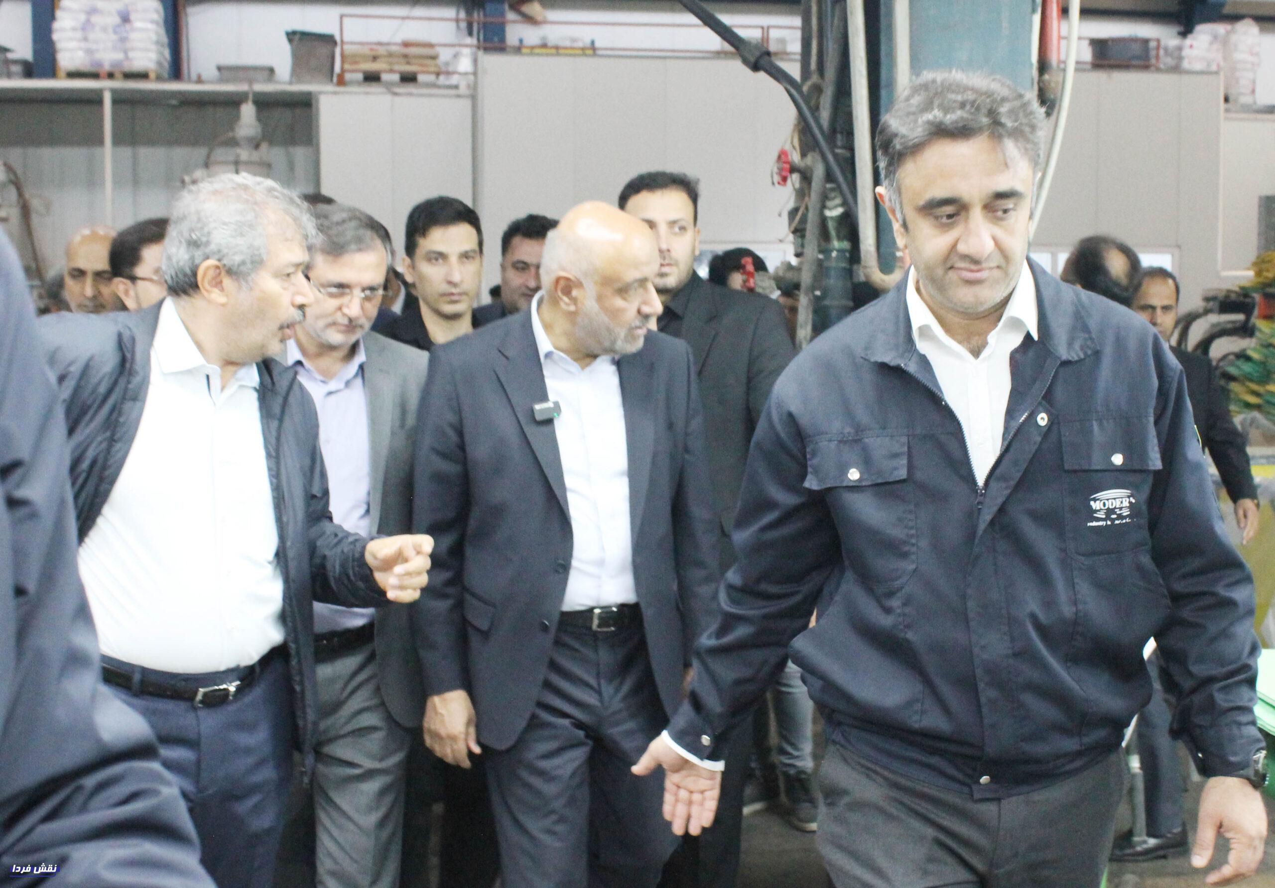 وزیر تعاون، کار و رفاه اجتماعی از گروه پژوهش صنعت مدرن بازدید کرد