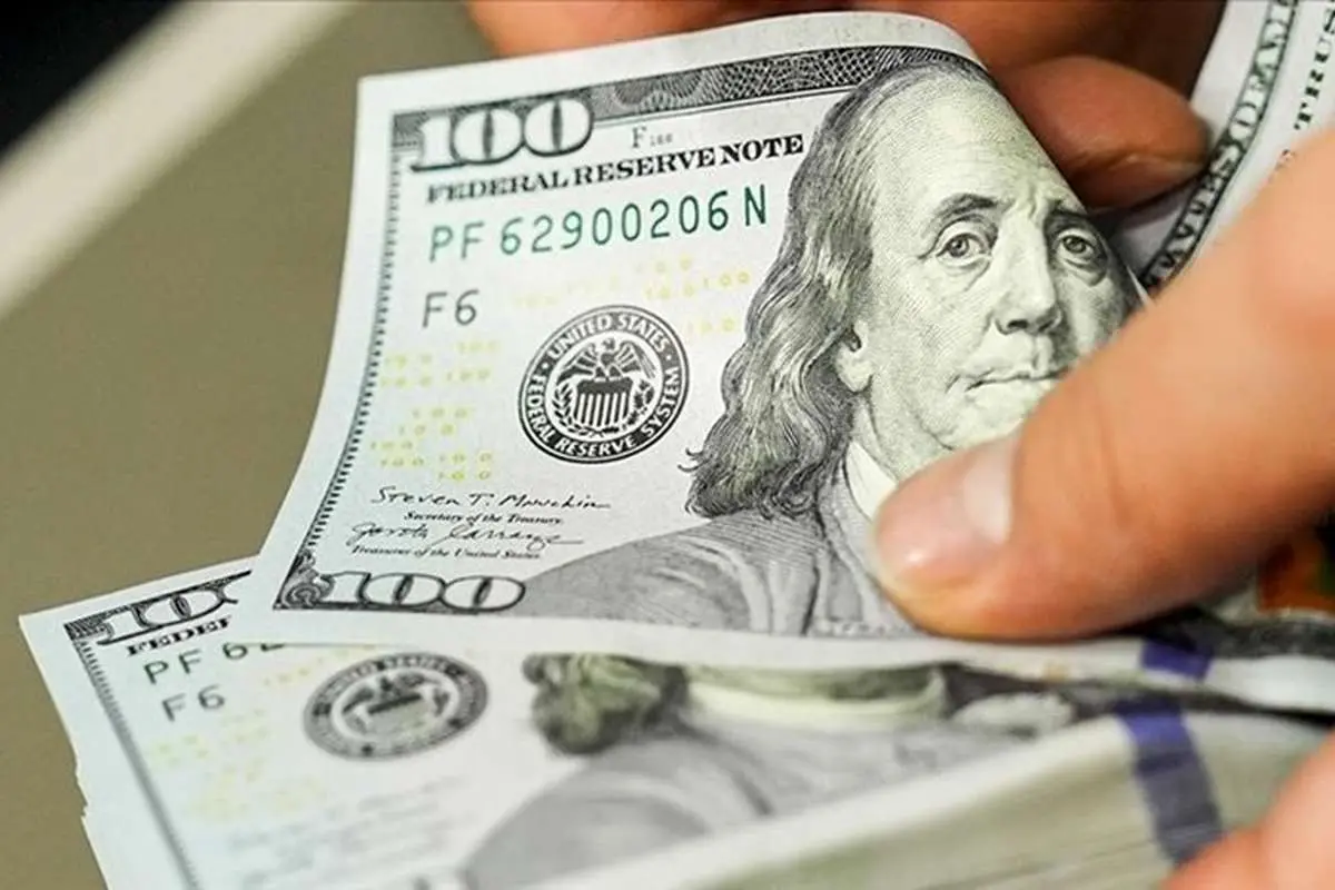 پیش‌بینی قیمت دلار؛ آیا دلار زیر ۲۰۰ هزار تومان می‌آید؟